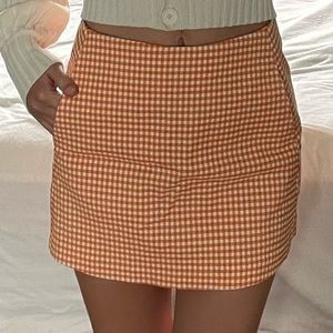 URBAN OUTFITTERS PLAID MINI SKIRT